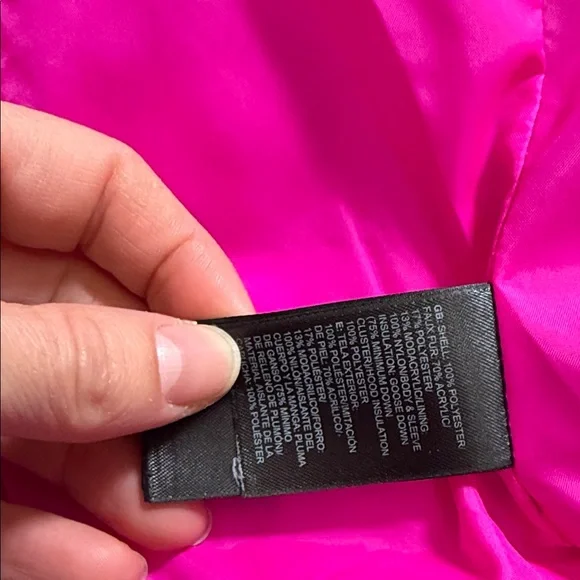 The North Face Black Puffer Jacket with Pink Lining - Picture 14 of 15